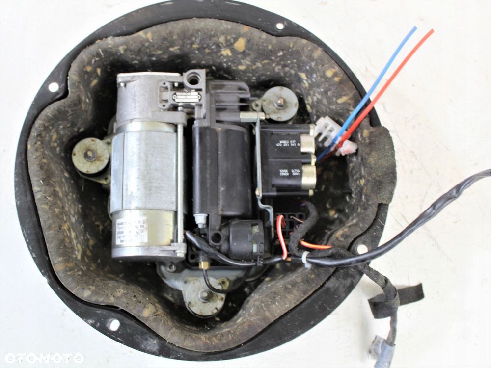 KOMPRESOR SPRĘŻARKA ZAWIESZENIA NIVO BMW E39 E53 - 2