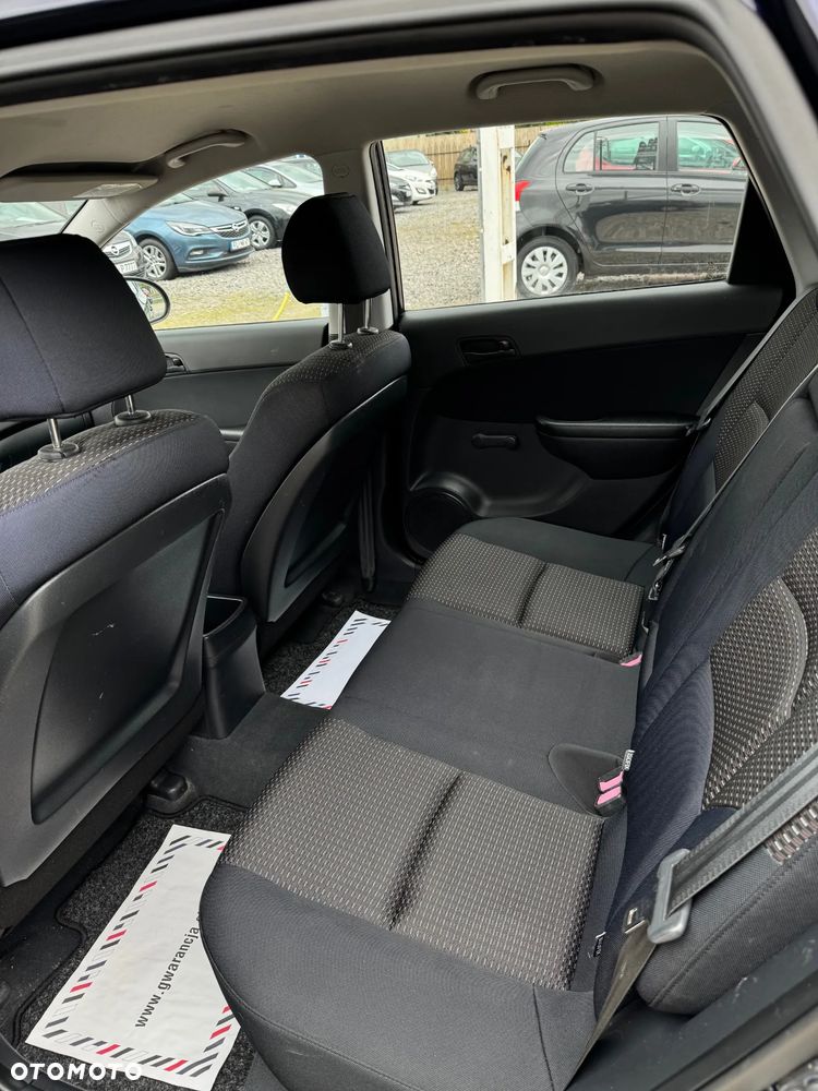 Hyundai i30 1.6 blue Comfort - 6