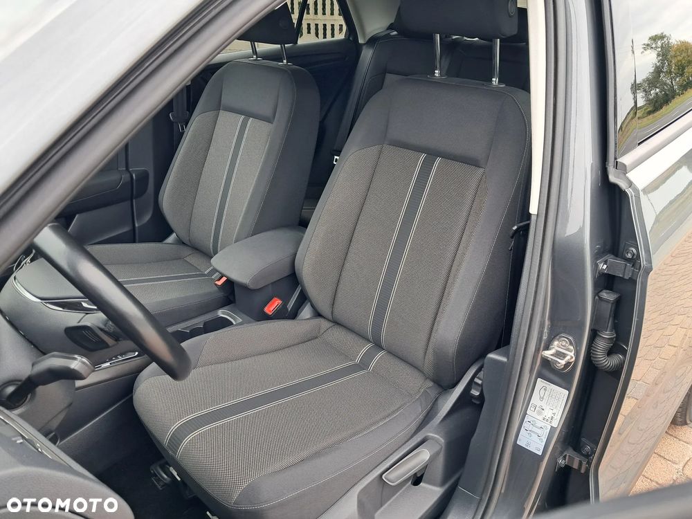 Volkswagen T-Roc 2.0 TDI SCR 4MOTION DSG ACTIVE - 11