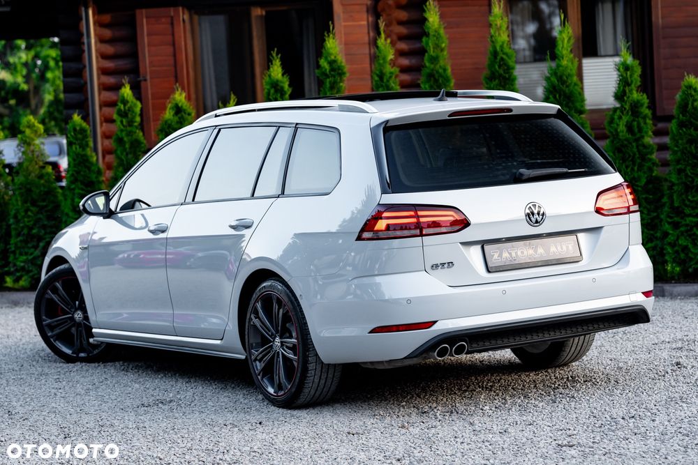 Volkswagen Golf 2.0 TDI BMT GTD DSG - 9