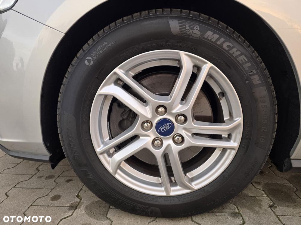 Ford Focus SW 1.5 TDCi Titanium - 34