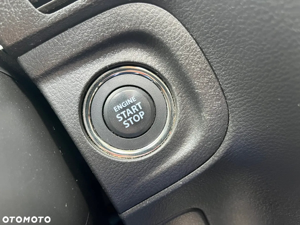 Suzuki Vitara - 22