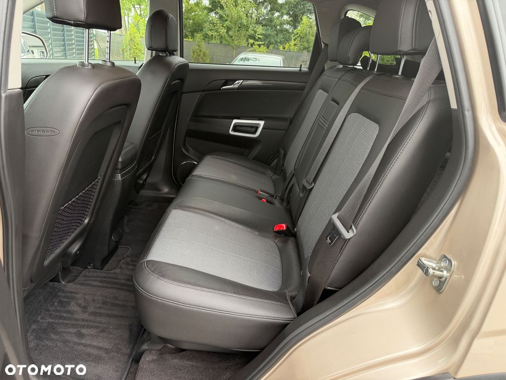 Opel Antara 2.4 Cosmo - 26