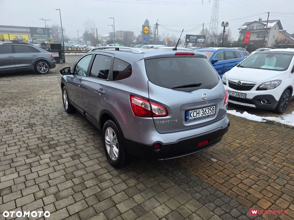 Nissan Qashqai+2 - 8
