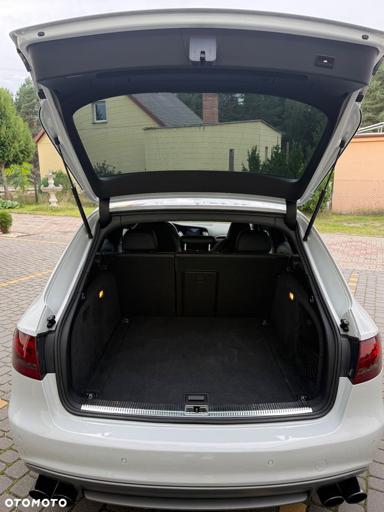 Audi A4 Avant 3.0 TDI Quattro Tiptronic - 14