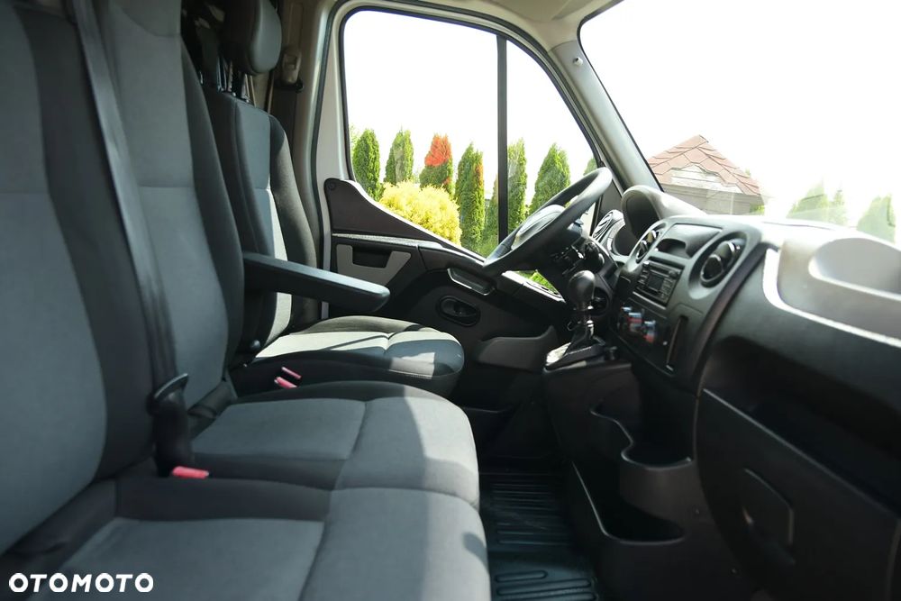 Renault MASTER 2.3 dCi 131KM * KLIMA * Parktronic * WYJĄTKOWO ZADBANY! - 21