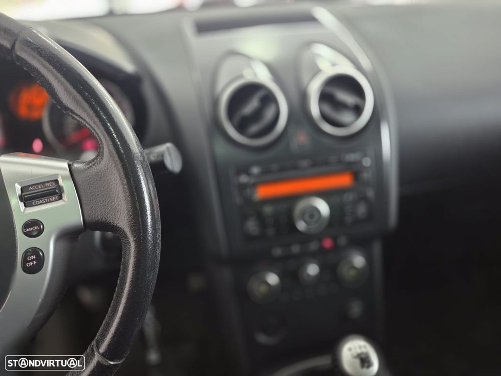 Nissan Qashqai 1.5 dCi tekna - 12