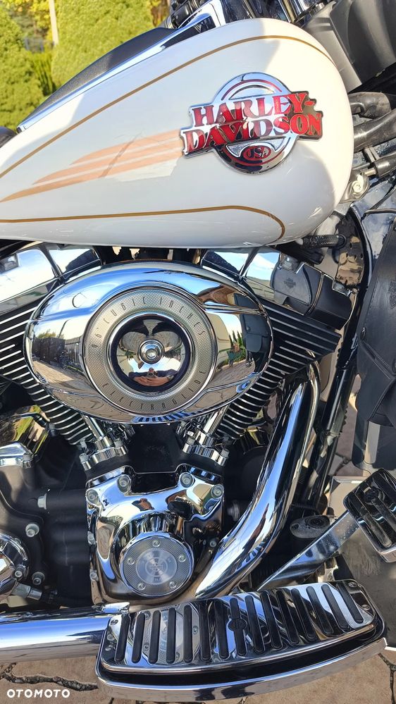 Harley-Davidson Touring Electra Glide - 13
