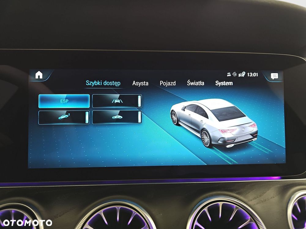 Mercedes-Benz CLS - 32