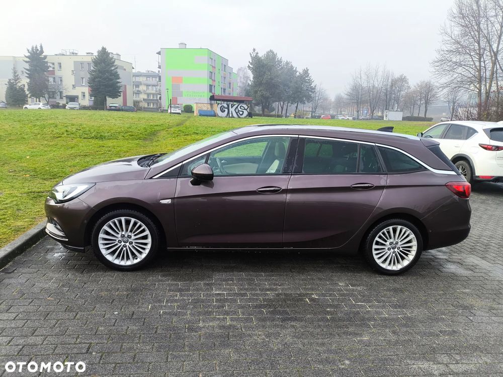 Opel Astra 1.0 T 120 Lat S&S - 6