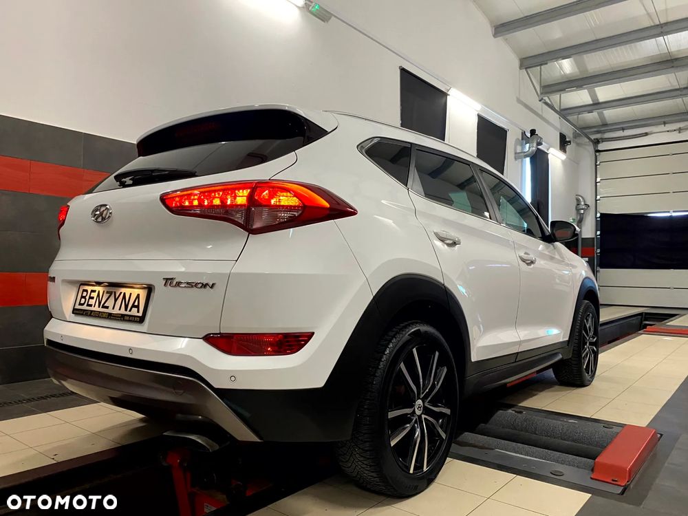 Hyundai Tucson 1.6 GDI BlueDrive Comfort 2WD - 11