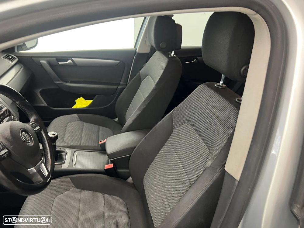 VW Passat Variant 1.6 TDI Confortline - 8