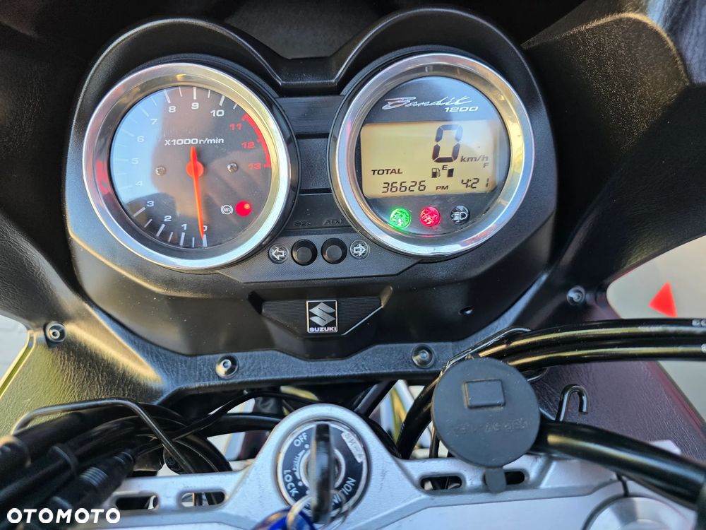 Suzuki Bandit - 19