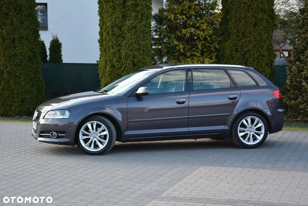 Audi A3 Sportback 1.4 TFSI Attraction - 4