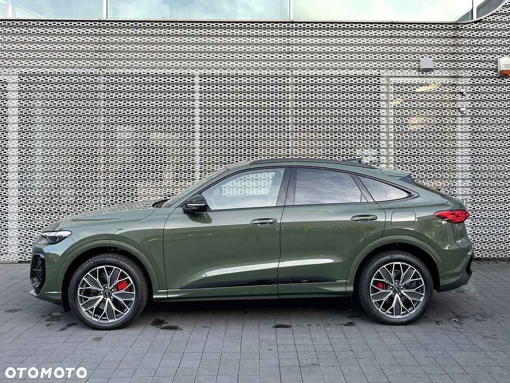 Audi Q5 Sportback - 6
