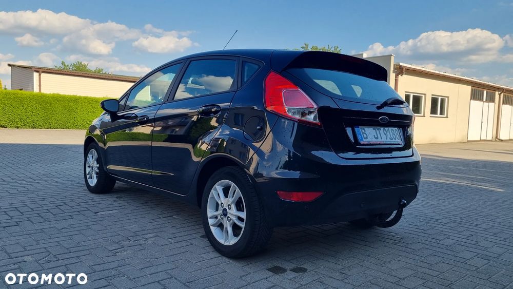 Ford Fiesta 1.25 Celebration - 6