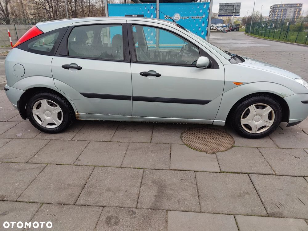 Ford Focus - 4