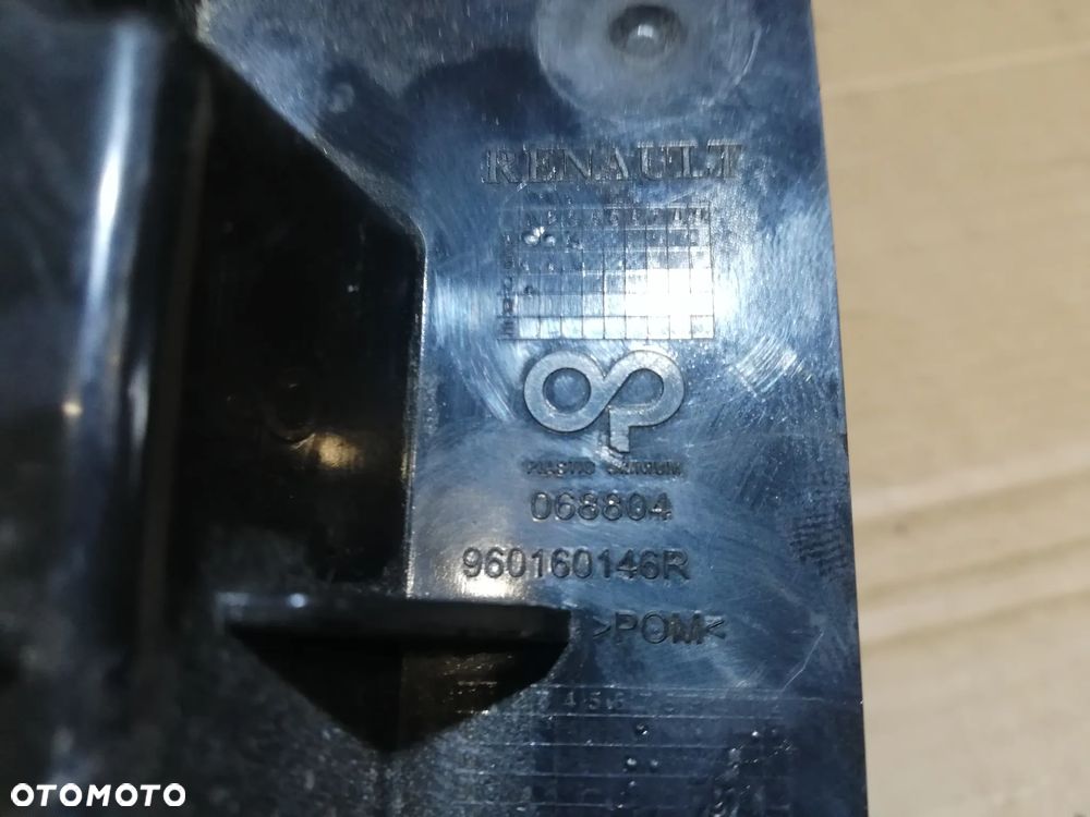RENAULT MASTER IV ślizg błotnika prawy 960160146r - 3