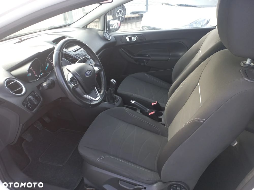 Ford Fiesta 1.25 Trend Edition - 21
