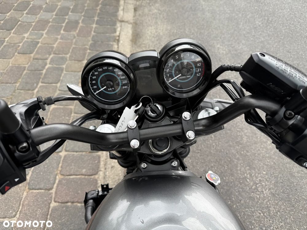 Kawasaki Z 650 RS - 19