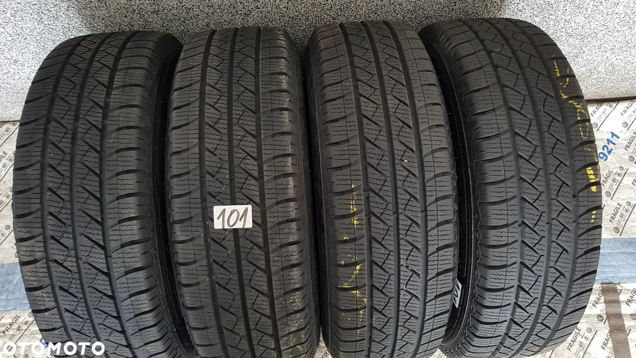 KOŁA CAŁOROCZNE  195/65R16C MERCEDES VITO VIANO 6,5JX16 ET52 5x112 - 39