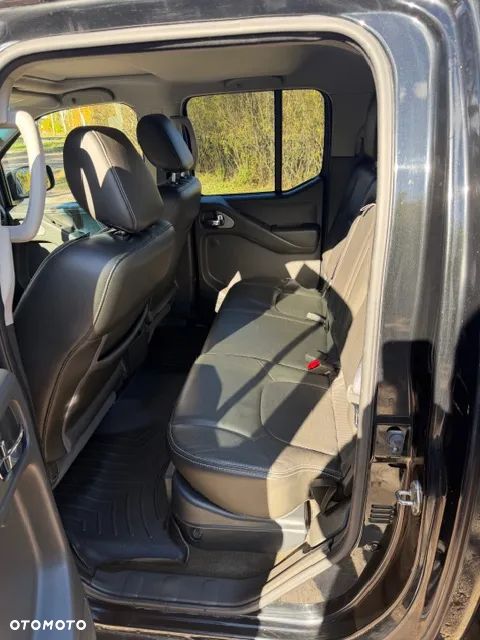 Nissan Frontier - 6