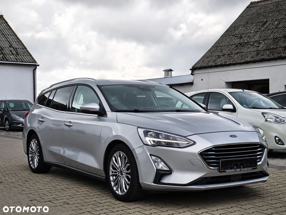 Ford Focus 1.5 EcoBlue Start-Stopp-System TITANIUM - 1