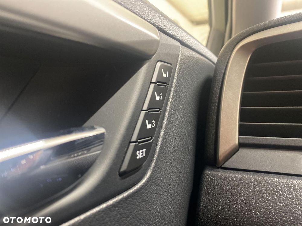 Lexus RX 300 Prestige - 14