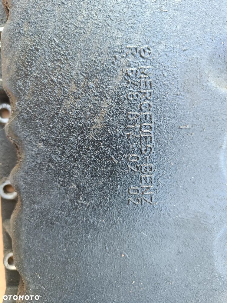 MERCEDES W211 3.2 CDI MISKA OLEJOWA OLEJU A6480140202 - 6