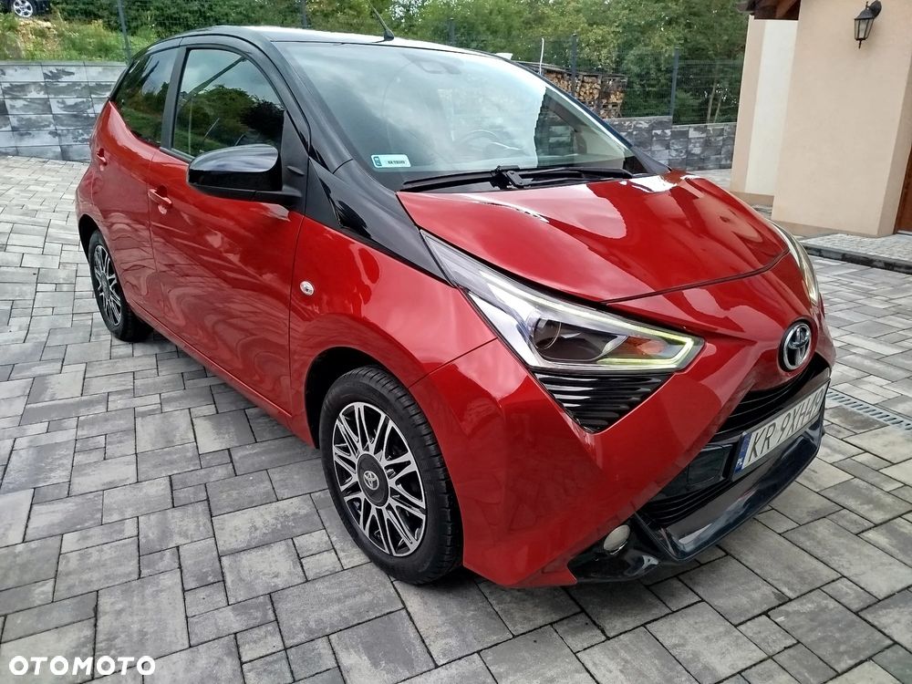 Toyota Aygo 1.0 VVT-i Black Edition - 1