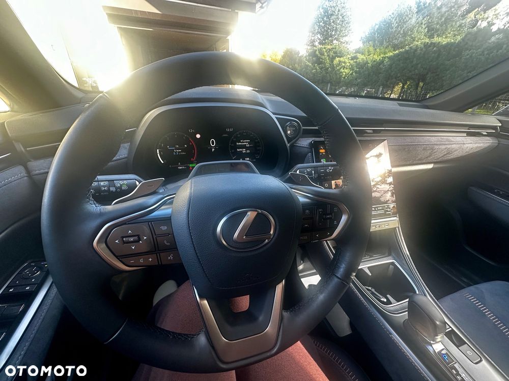 Lexus LBX 1.5 Hybrid Cool - 4