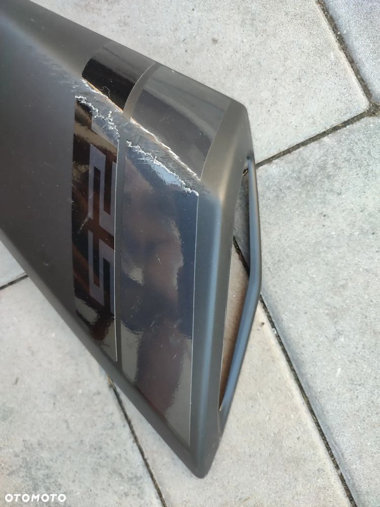 Owiewka prawa Yamaha MT125 - 2