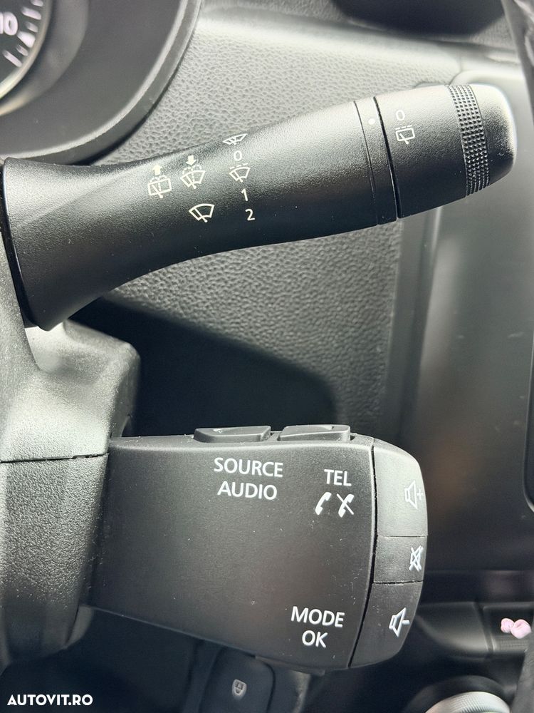 Dacia Duster 1.2 TCe 4WD Prestige jante 17" - 34