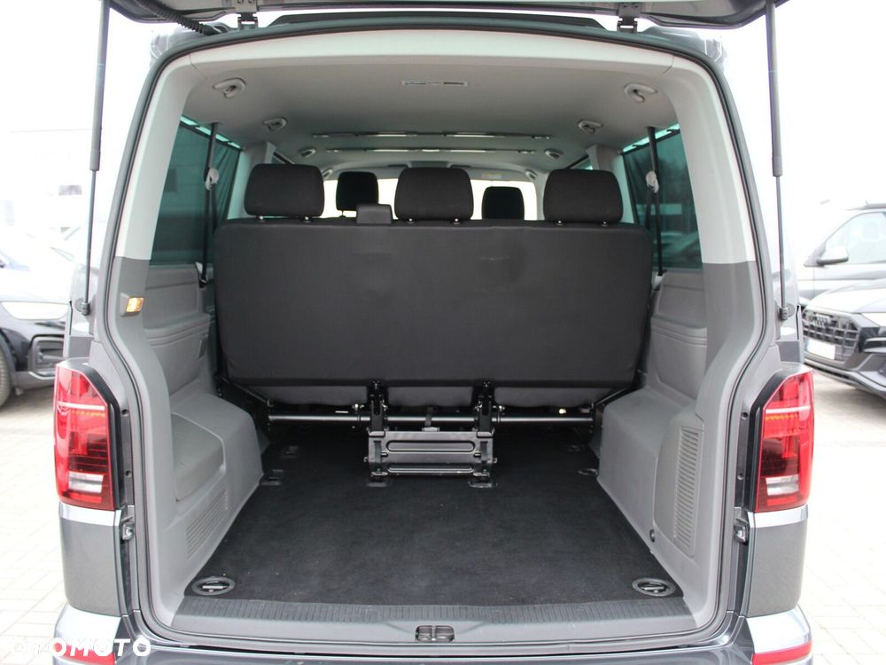 Volkswagen Caravelle 6.1 Comfortline 2.0 TDI DSG - 14