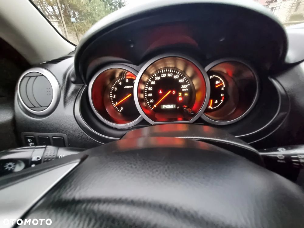 Suzuki Grand Vitara 1.9 DDiS De Luxe - 21