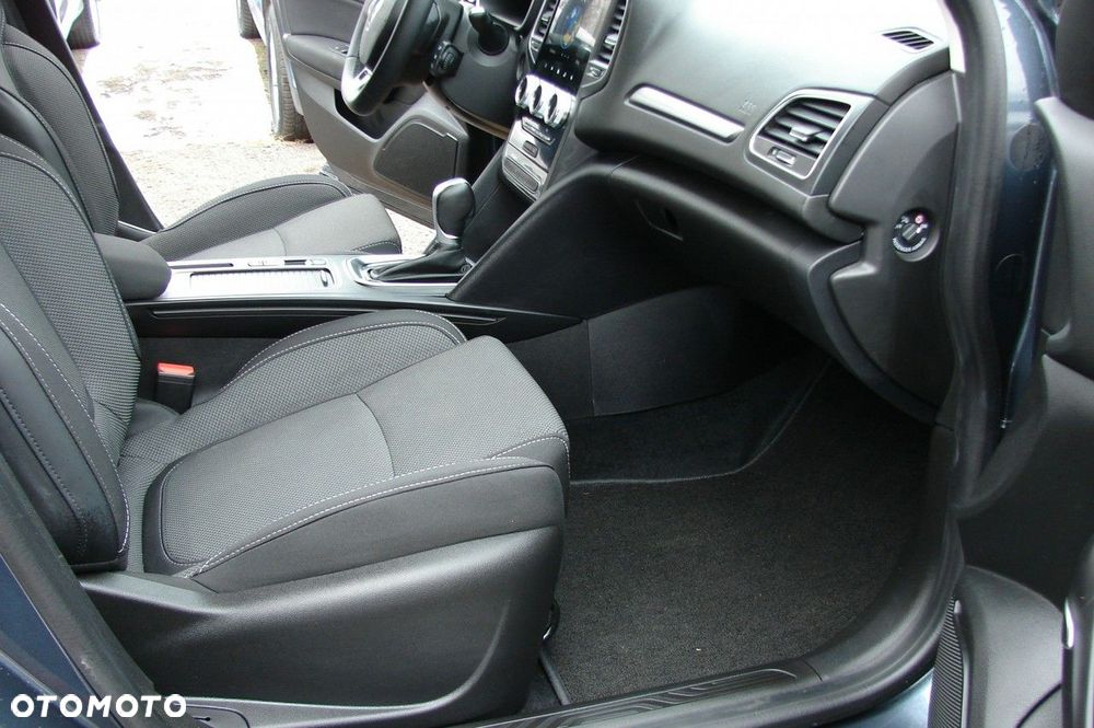 Renault Megane - 12