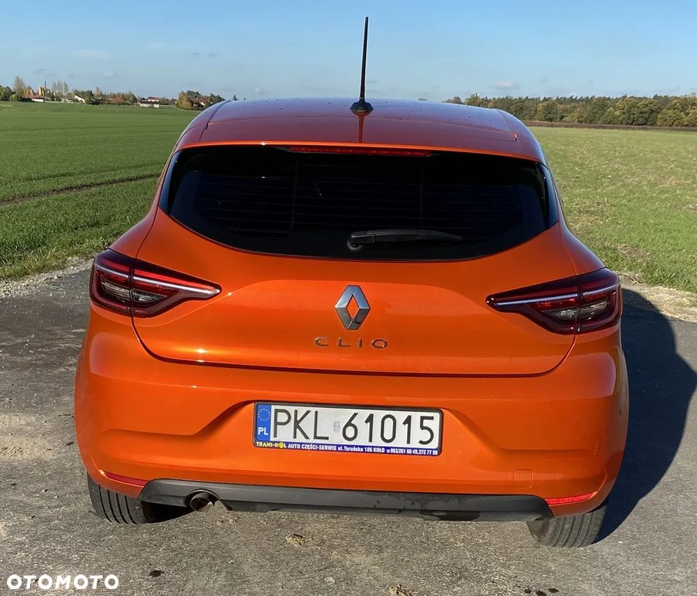 Renault Clio - 6