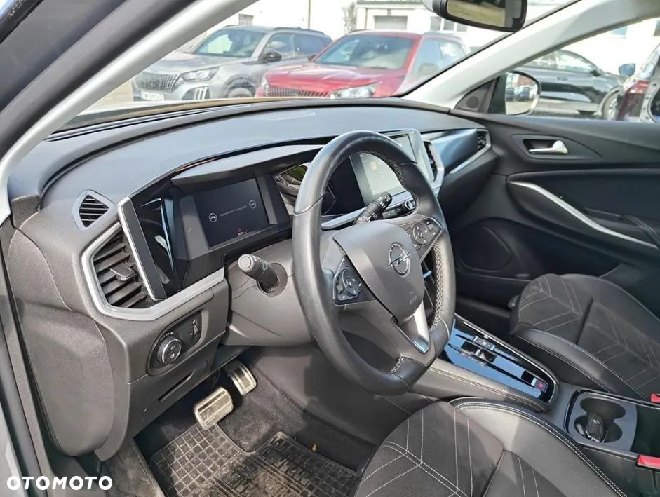 Opel Grandland X 1.2 T GPF Design Line S&S - 18