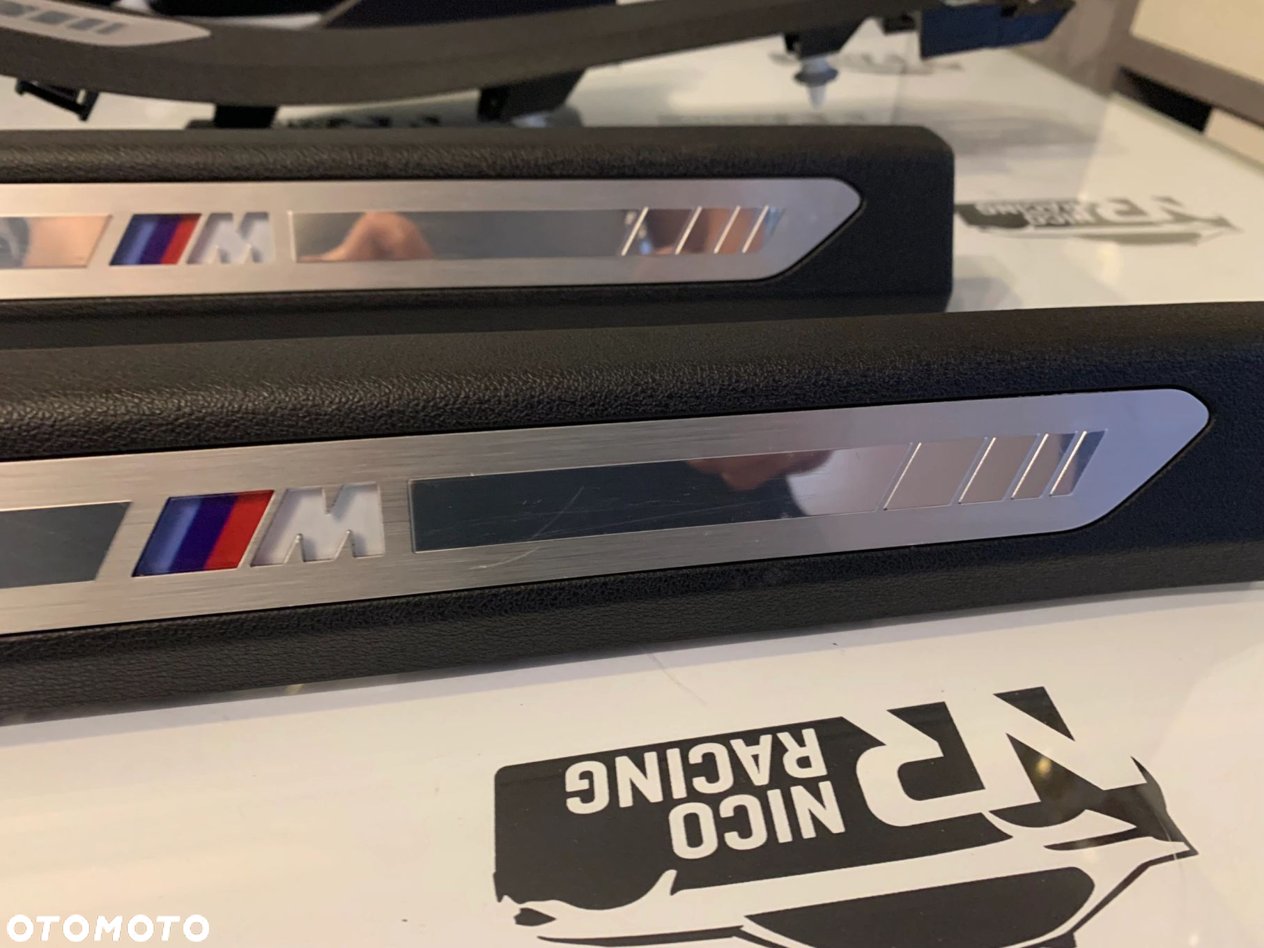 LISTWY NAKŁADKI PROGOWE M-PAKIET LED BMW X5 G05 X5M F95 KOMPLET - 3