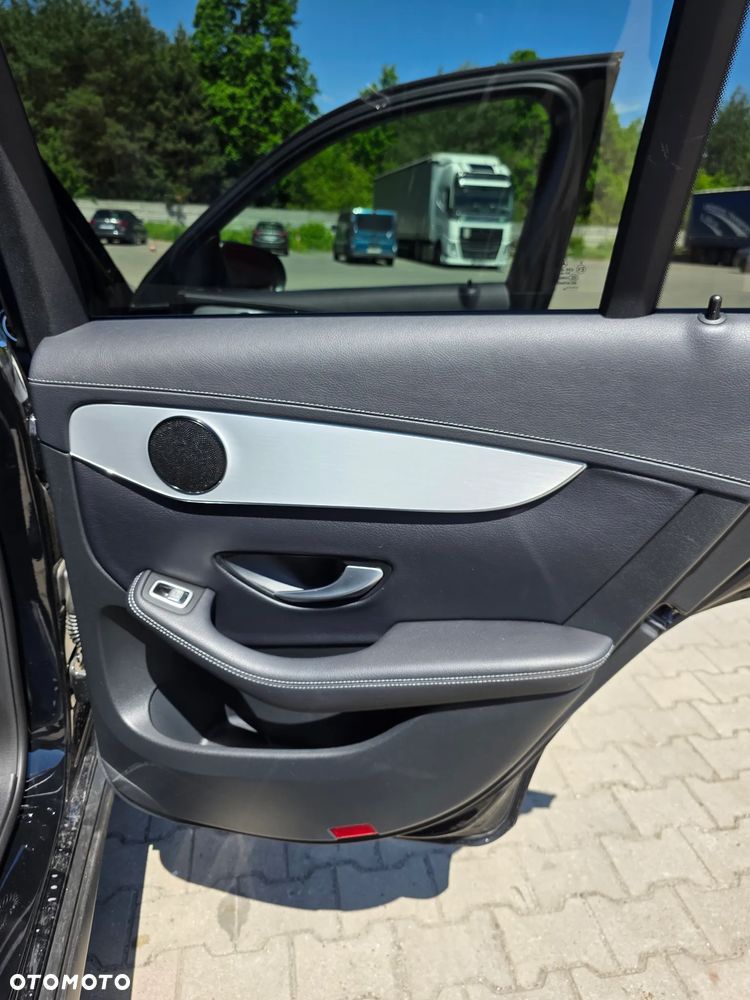 Mercedes-Benz GLC 250 4-Matic - 30