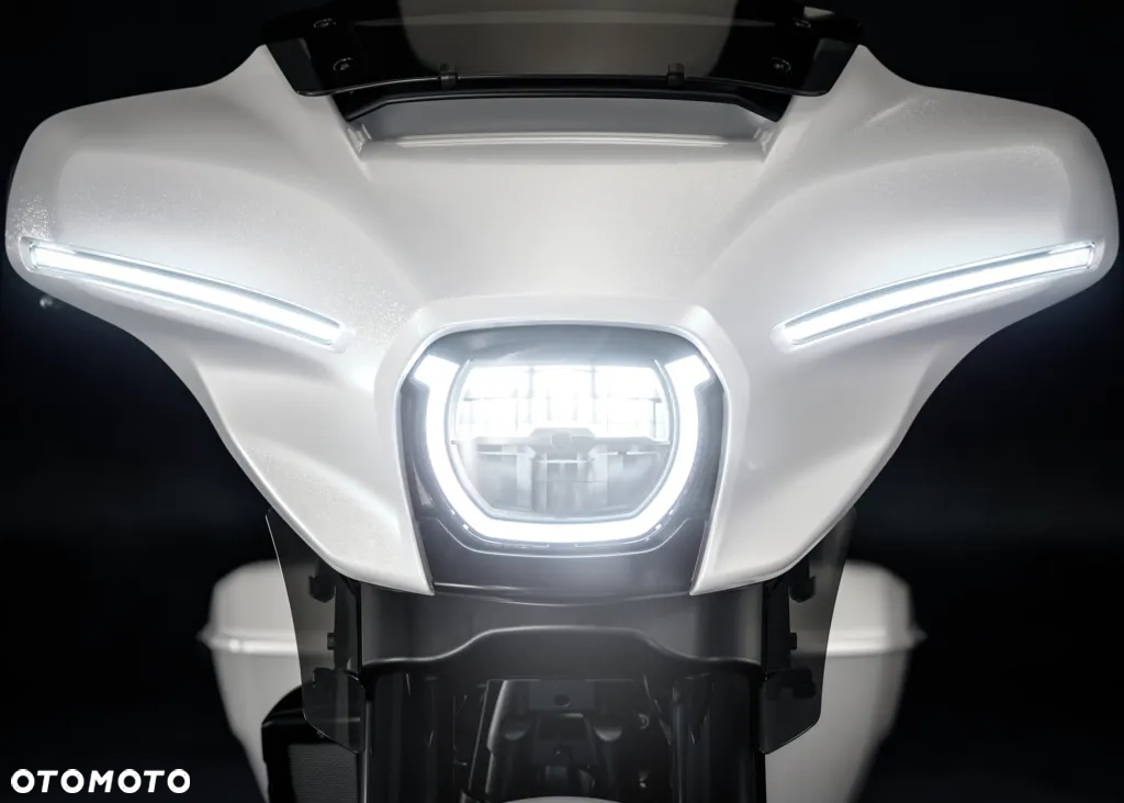 Harley-Davidson Touring Street Glide - 30