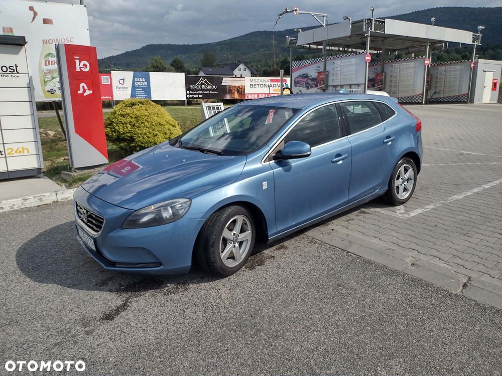 Volvo V40 D2 Summum - 1