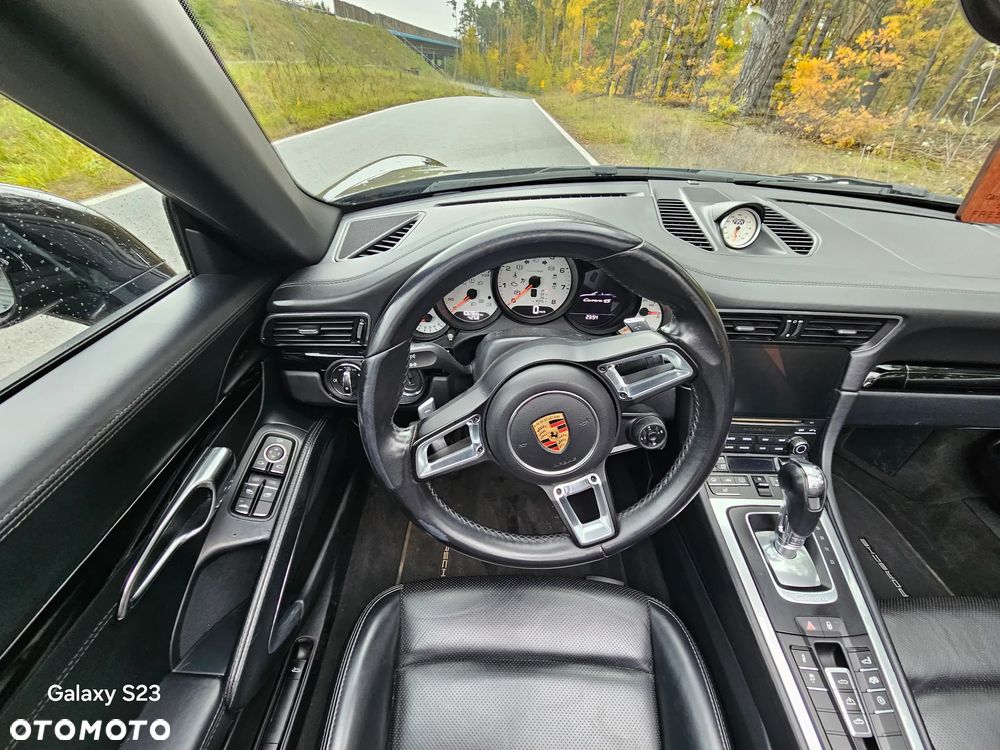 Porsche 911 Carrera 4S PDK Cabrio - 13
