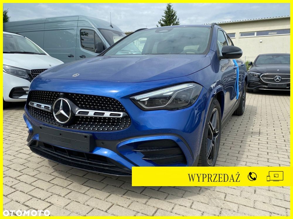 Mercedes-Benz GLA - 1