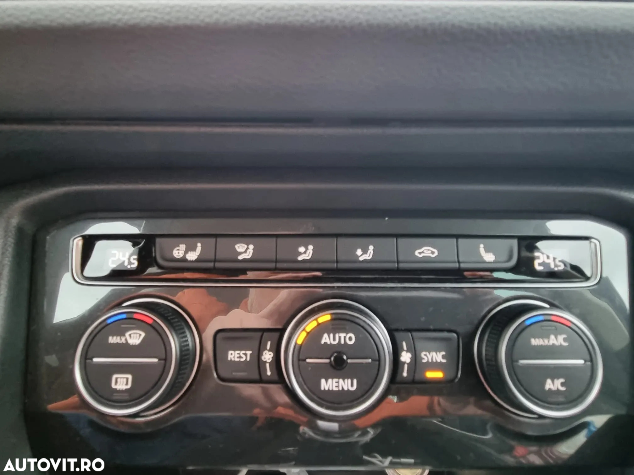 Volkswagen Tiguan 2.0 TDI 4Mot DSG Comfortline - 16
