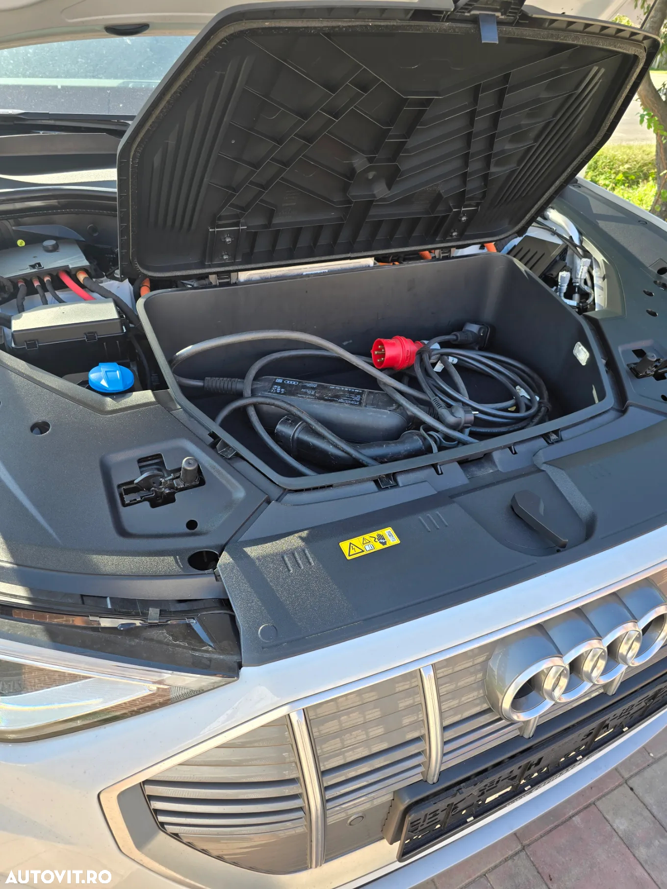 Audi e-tron 50 quattro - 10