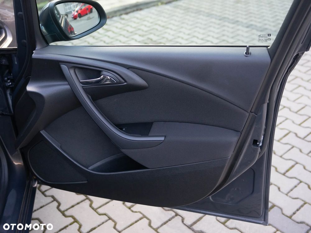 Opel Astra 1.4 T Business EU6 - 15