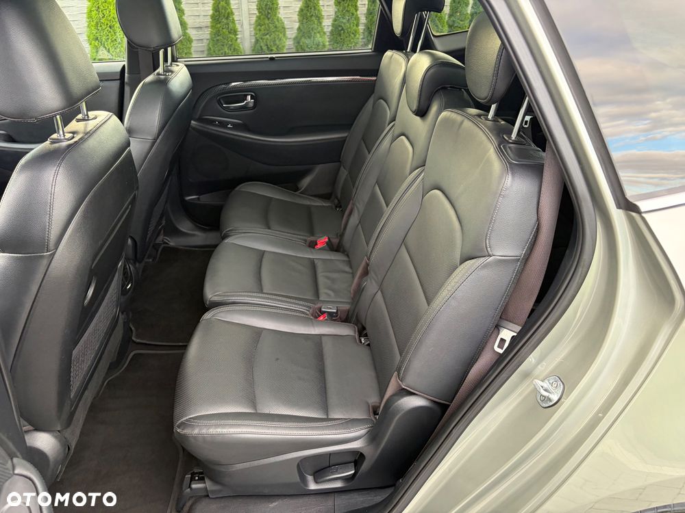 Kia Carens 1.7 CRDi Business Line 7os 7DCT - 30