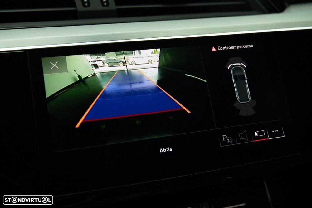 Audi e-tron 50 quattro - 33