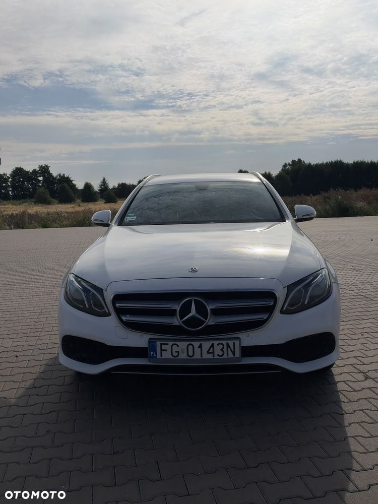 Mercedes-Benz Klasa E - 7